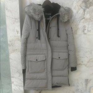 BCBGMaxAzria Gray Quilted Puffer Coat with Fur-Trimmed Hood